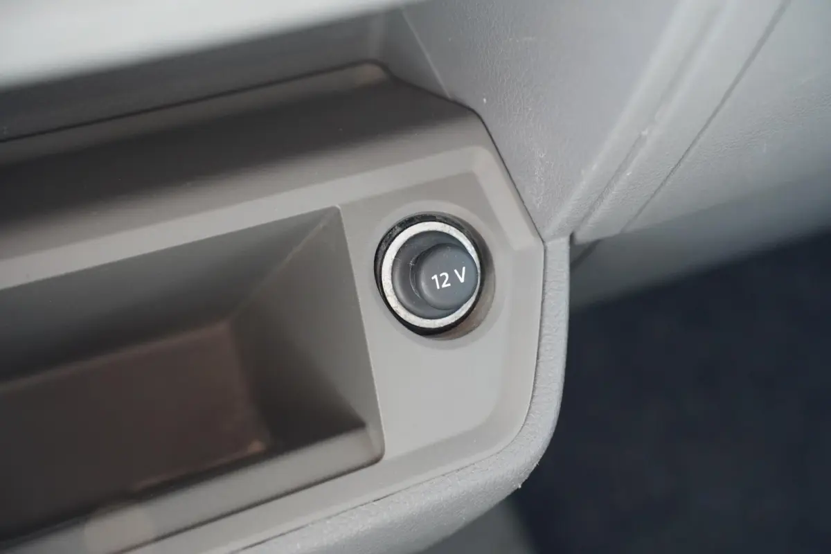 2.0 TDI 177 pk L3H3 Airco, Trekhaak 3.000 kg Laadruimte Pakket, 3-Zits