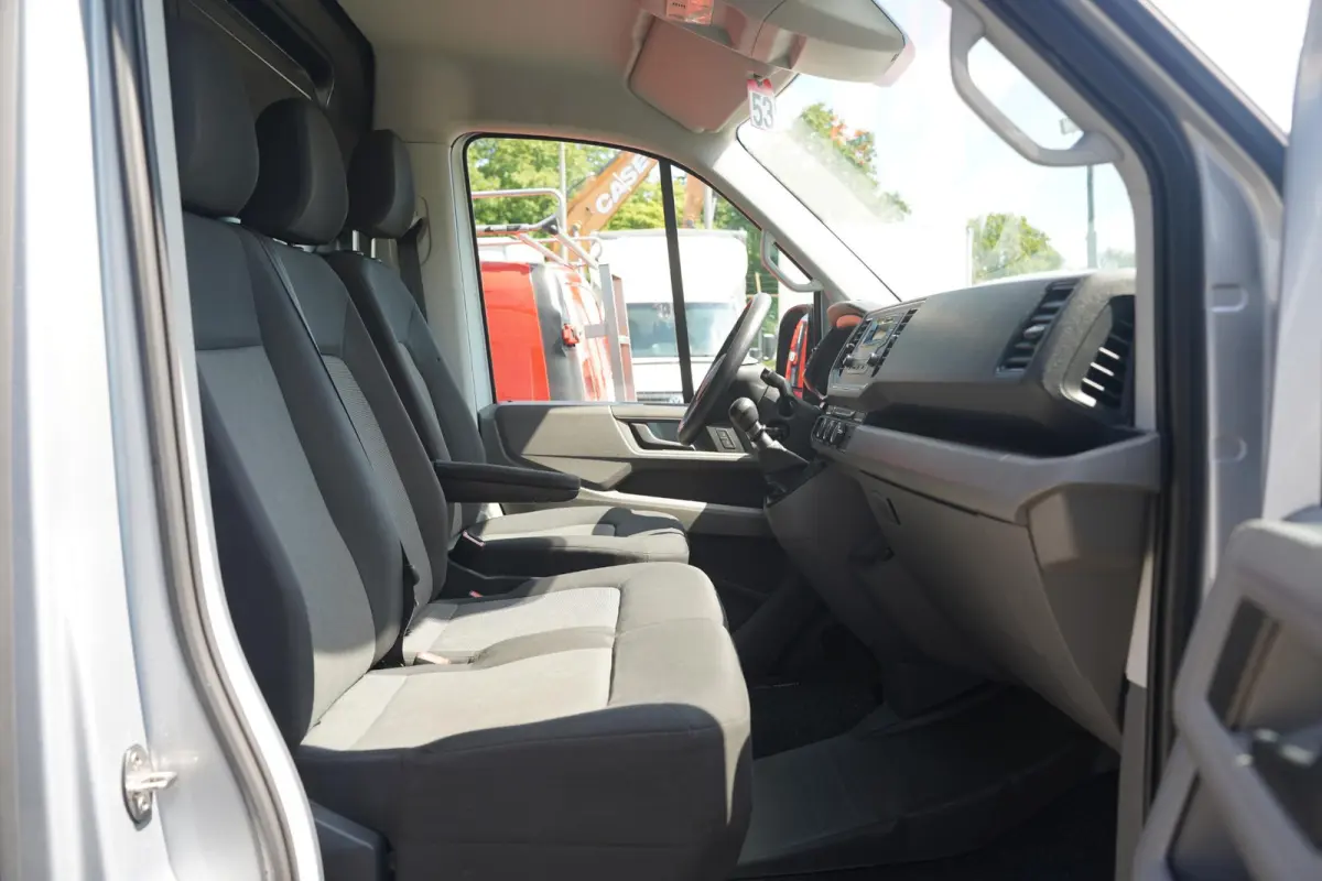 2.0 TDI 177 pk L3H3 Airco, Trekhaak 3.000 kg Laadruimte Pakket, 3-Zits