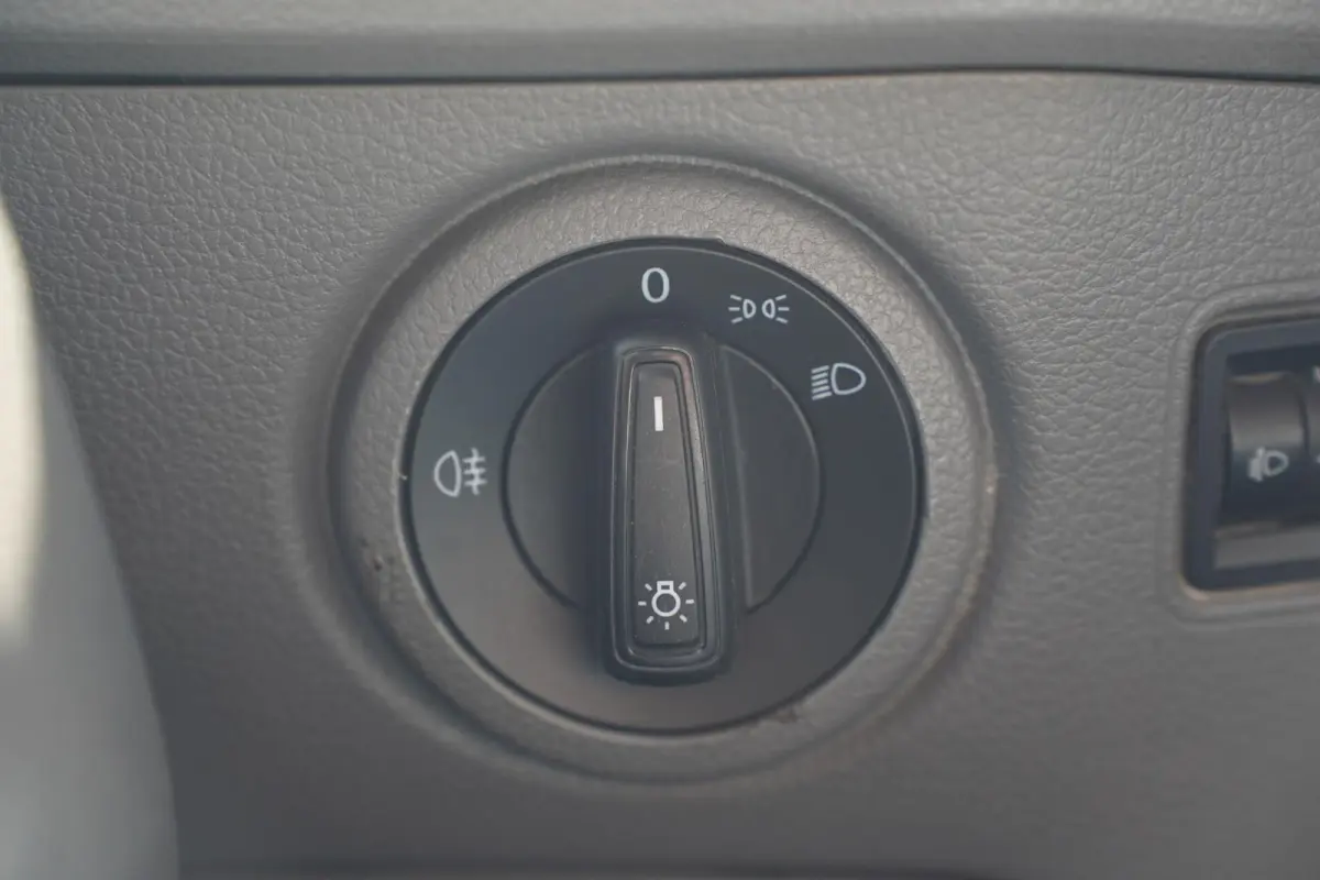 2.0 TDI 177 pk L3H3 Airco, Trekhaak 3.000 kg Laadruimte Pakket, 3-Zits