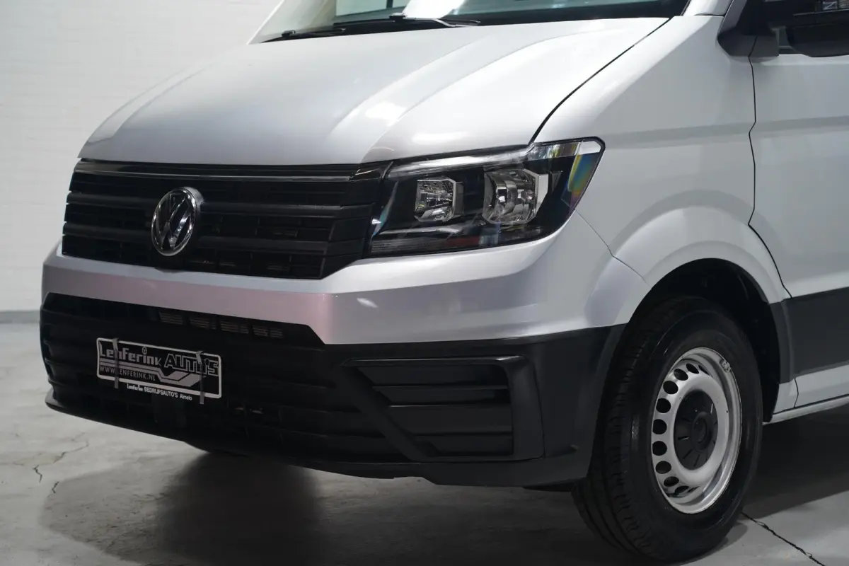 2.0 TDI 177 pk L3H3 Airco, Trekhaak 3.000 kg Laadruimte Pakket, 3-Zits
