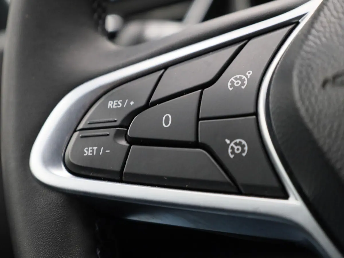 1.0 TCe Zen | Apple Carplay / Android Auto | Cruise Control | Parkeersensoren |