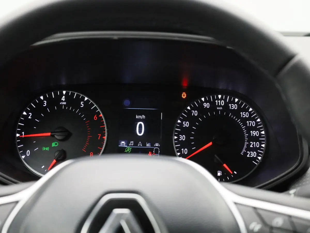 1.0 TCe Zen | Apple Carplay / Android Auto | Cruise Control | Parkeersensoren |