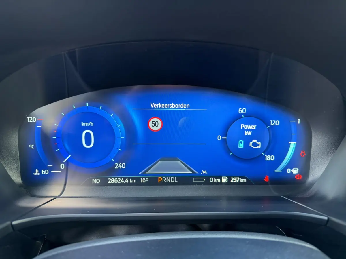 2.5 PHEV ST-Line Automaat Adaptieve cruise control Voor en achter camera Lichtmetalen velgen Privacy glass Navigatie