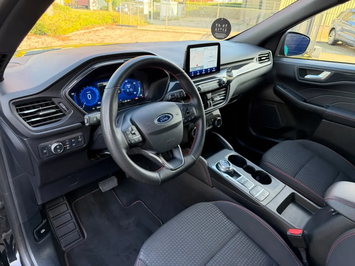 2.5 PHEV ST-Line Automaat Adaptieve cruise control Voor en achter camera Lichtmetalen velgen Privacy glass Navigatie
