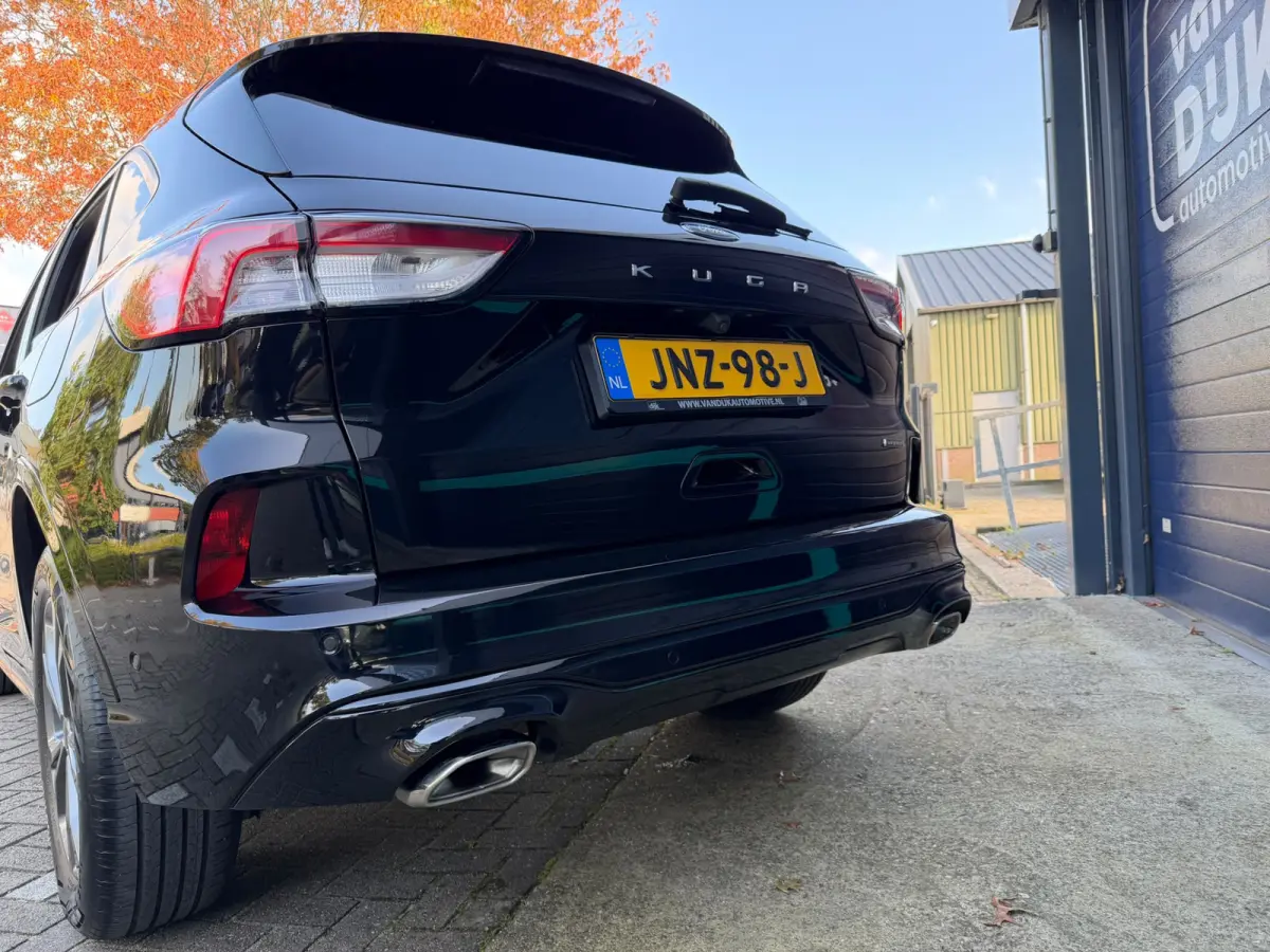 2.5 PHEV ST-Line Automaat Adaptieve cruise control Voor en achter camera Lichtmetalen velgen Privacy glass Navigatie