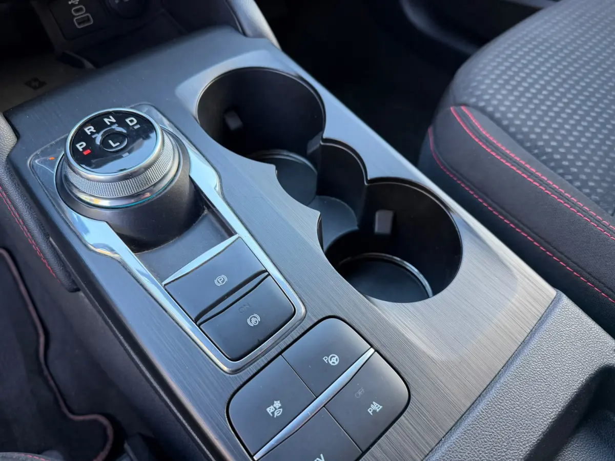 2.5 PHEV ST-Line Automaat Adaptieve cruise control Voor en achter camera Lichtmetalen velgen Privacy glass Navigatie