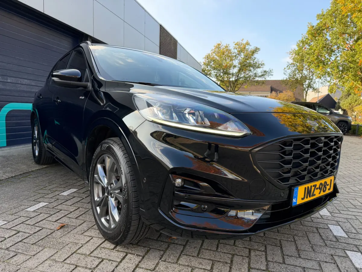 2.5 PHEV ST-Line Automaat Adaptieve cruise control Voor en achter camera Lichtmetalen velgen Privacy glass Navigatie