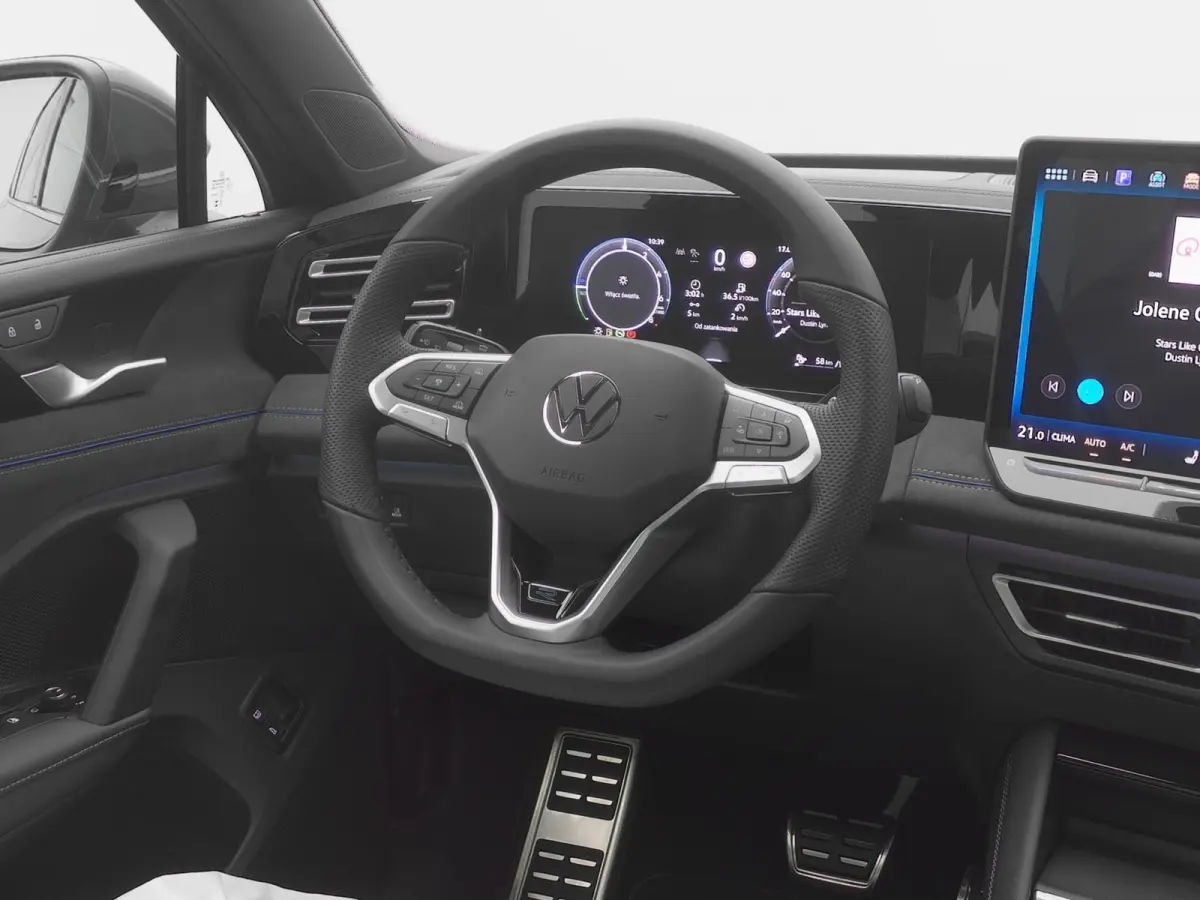 1.5 eHybrid R-Line NEW | PANO | 360° | HUD | ADAPTIVE | STOELMASSAGE | STOEL- EN STUURVERW. | TREKHAAK
