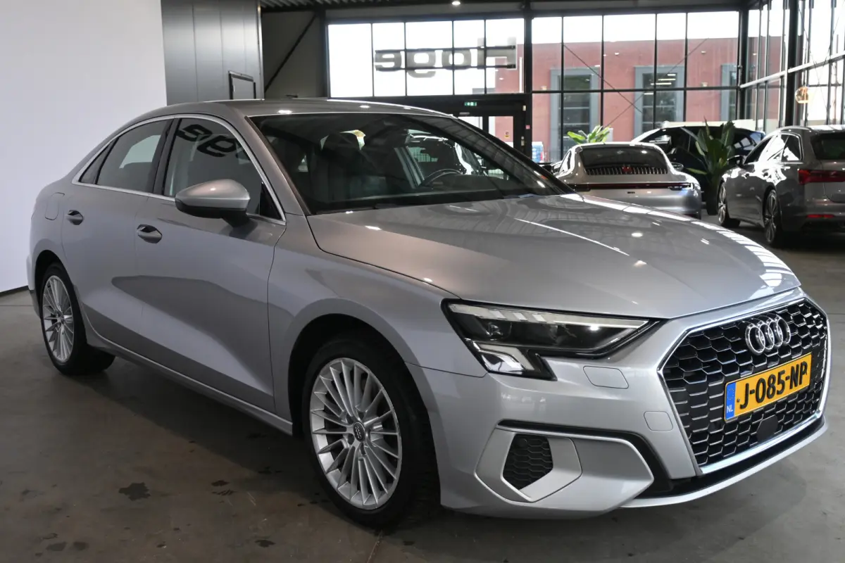 35 TFSI Business edition NAP! Cruise Clima LED CarPlay Navigatie PDC 1e Eigenaar! Inruil Mogelijk!
