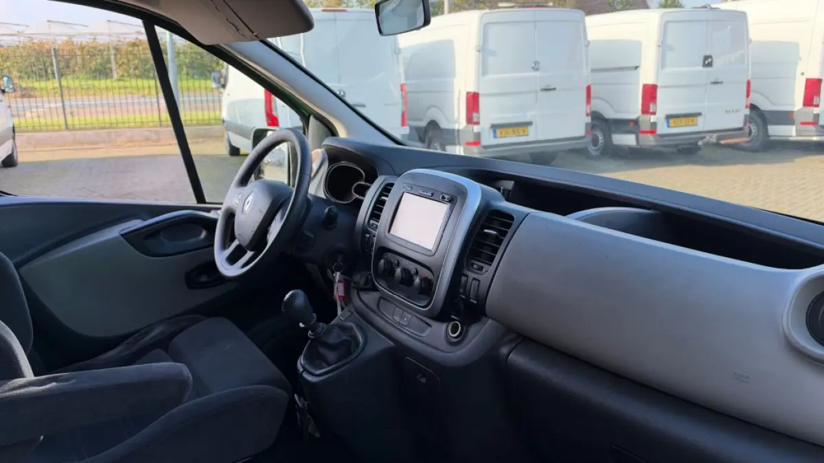 1.6 DCI 92KW 125PK L2H1 EURO 6 AIRCO/ NAVIGATIE/ CRUISE CONTROL/ 100% DEALERONDERHOUDEN