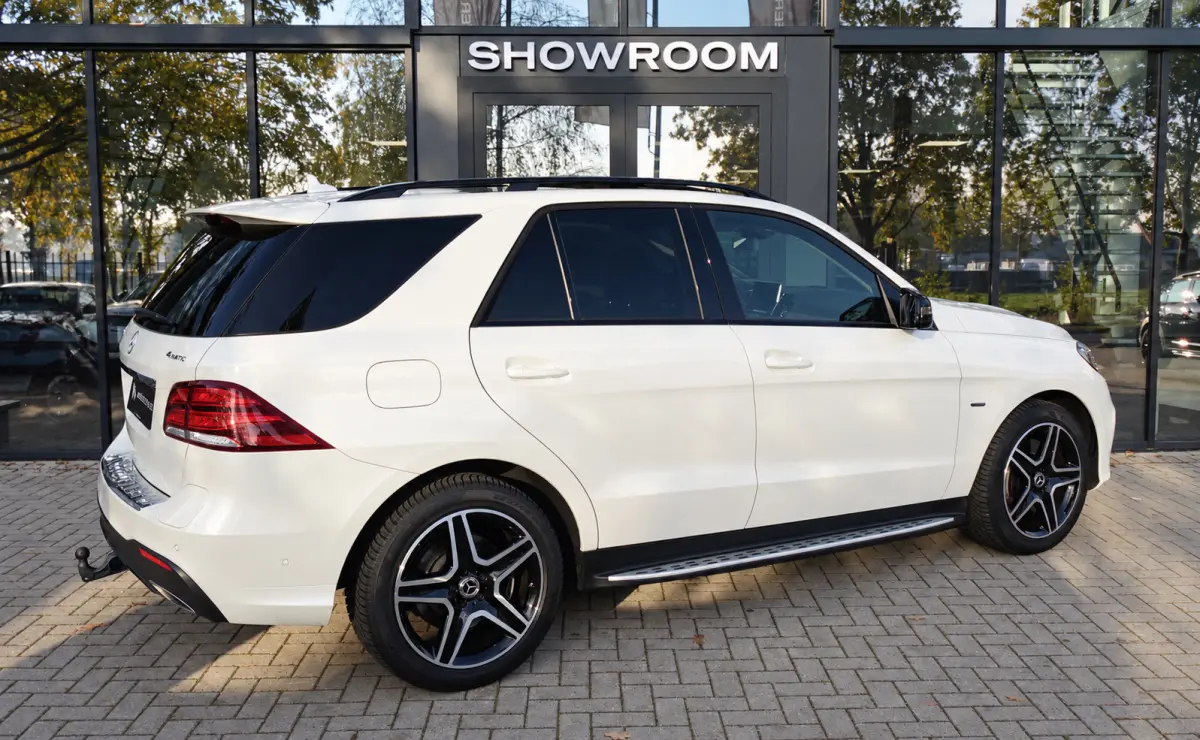 500 e 4MATIC PANO LEDER 360 VOL