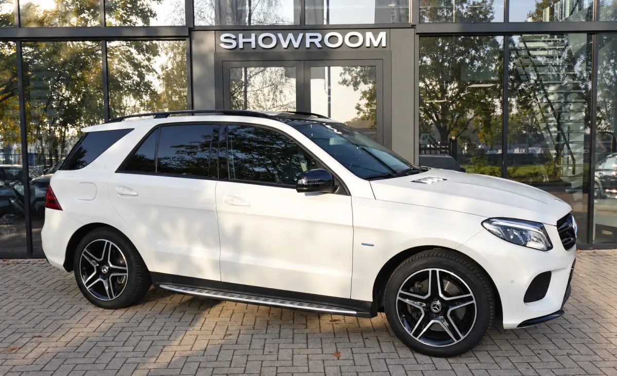 500 e 4MATIC PANO LEDER 360 VOL