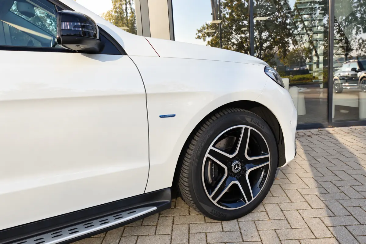 500 e 4MATIC PANO LEDER 360 VOL