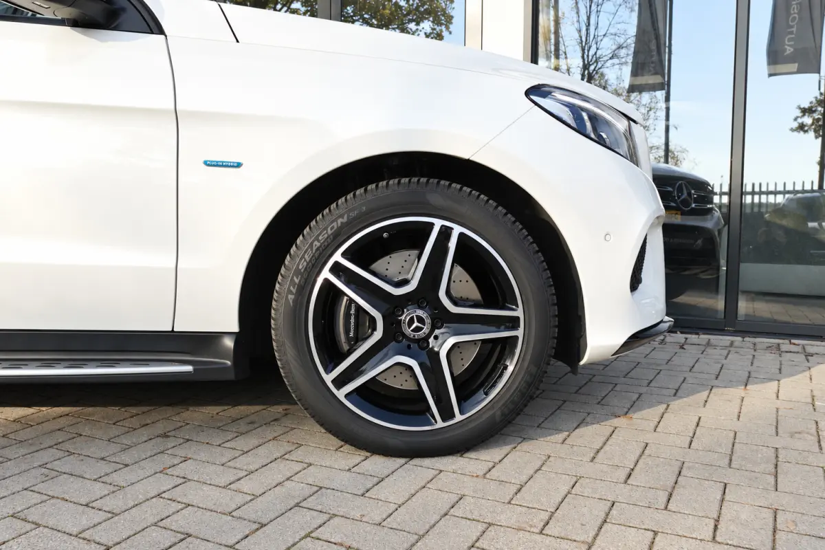500 e 4MATIC PANO LEDER 360 VOL