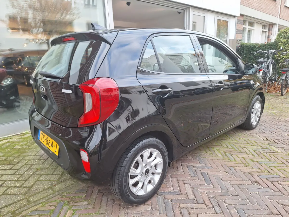 1.0 CVVT ComfortPlusLine Navigator /Camera/Navi/Apple/Android/Garantie