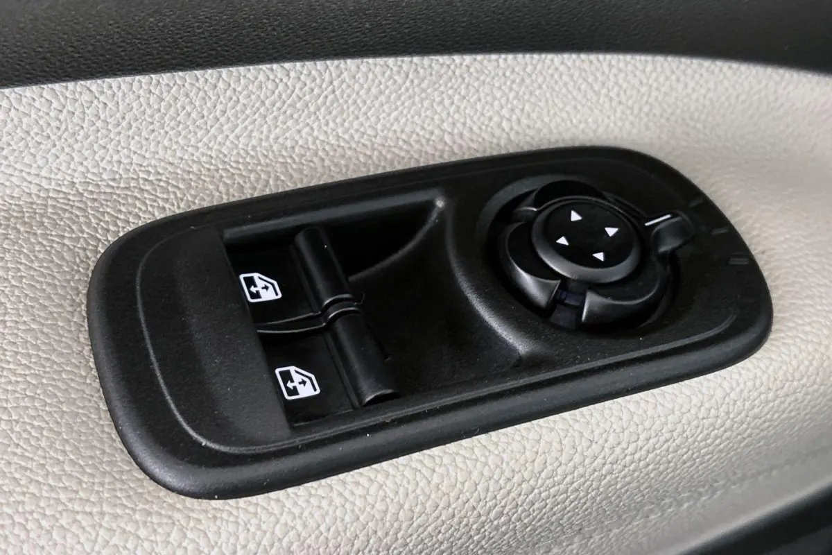 La Prima 42 kWh Pano Leder Stoelverwarming JBL Camera Apple CarPlay