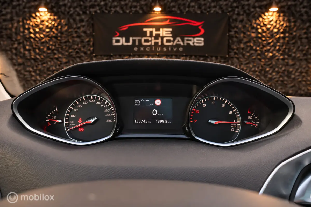 1.2 PureTech Blue Lease Executive | Carplay |
