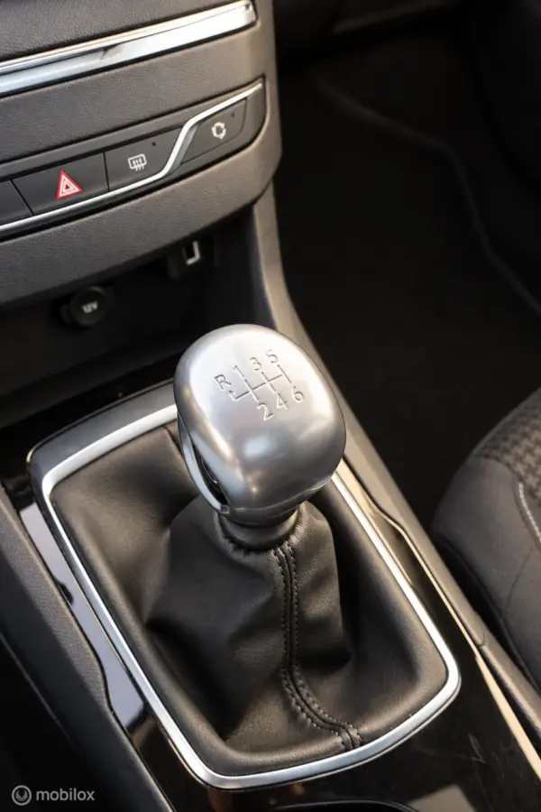 1.2 PureTech Blue Lease Executive | Carplay |