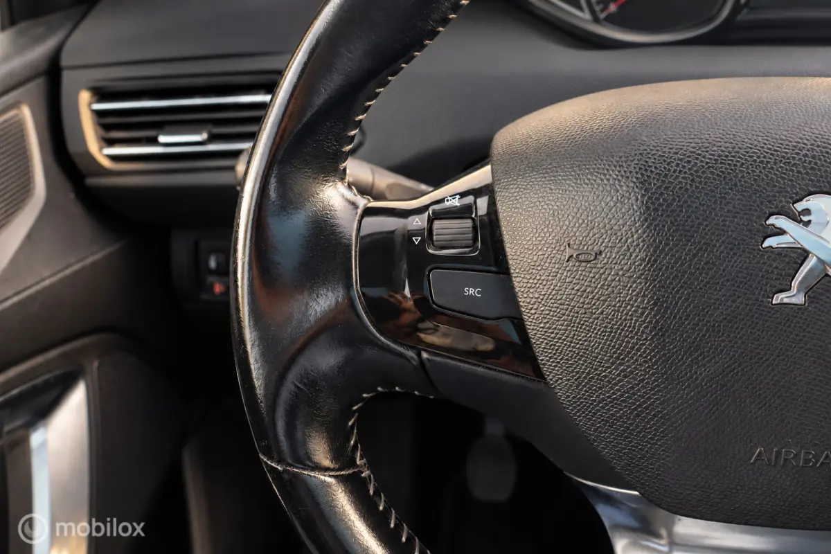 1.2 PureTech Blue Lease Executive | Carplay |