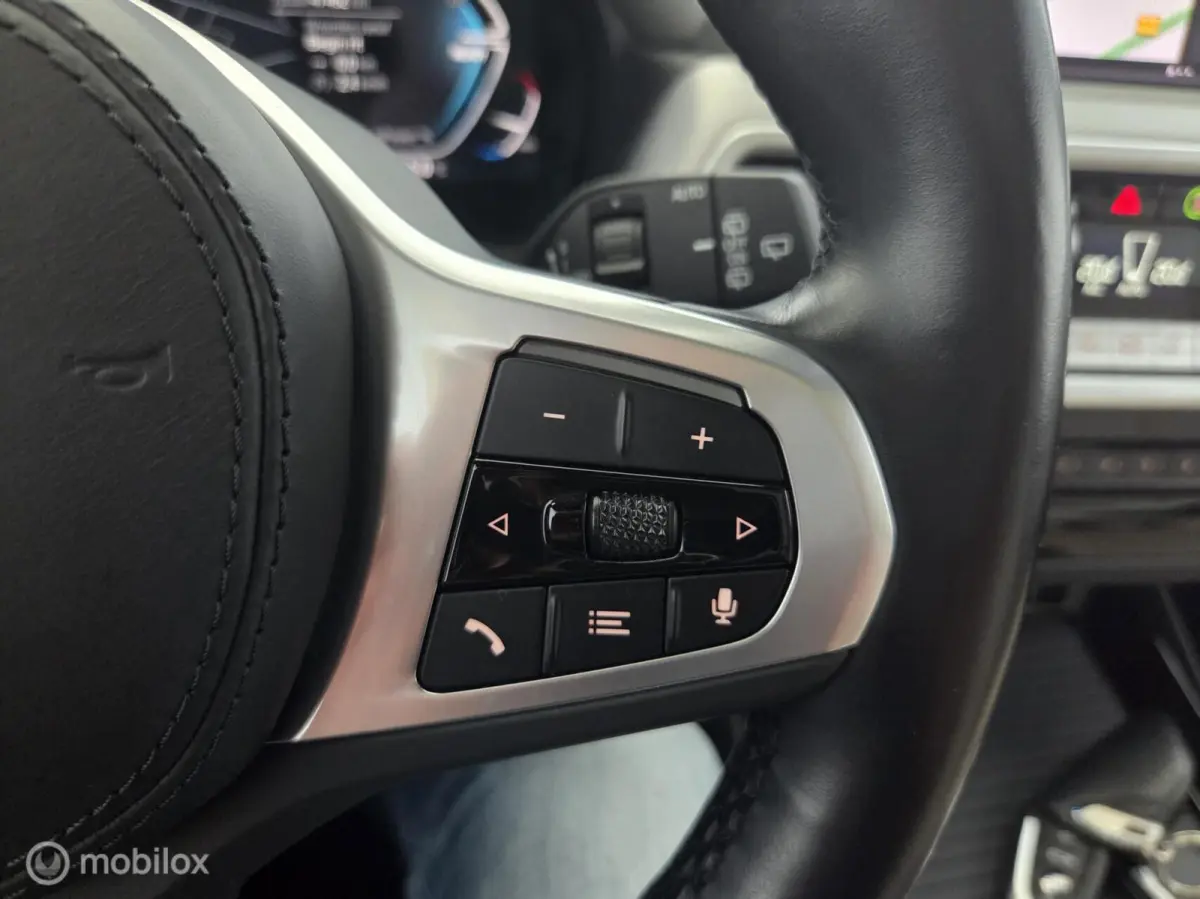 High Executive 80 kWh M-Sport trekhaak|pano|led|cam|H/K|hud|acc|lmv20