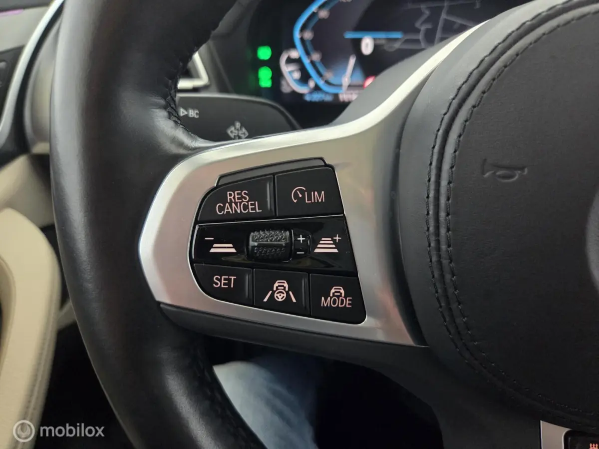 High Executive 80 kWh M-Sport trekhaak|pano|led|cam|H/K|hud|acc|lmv20