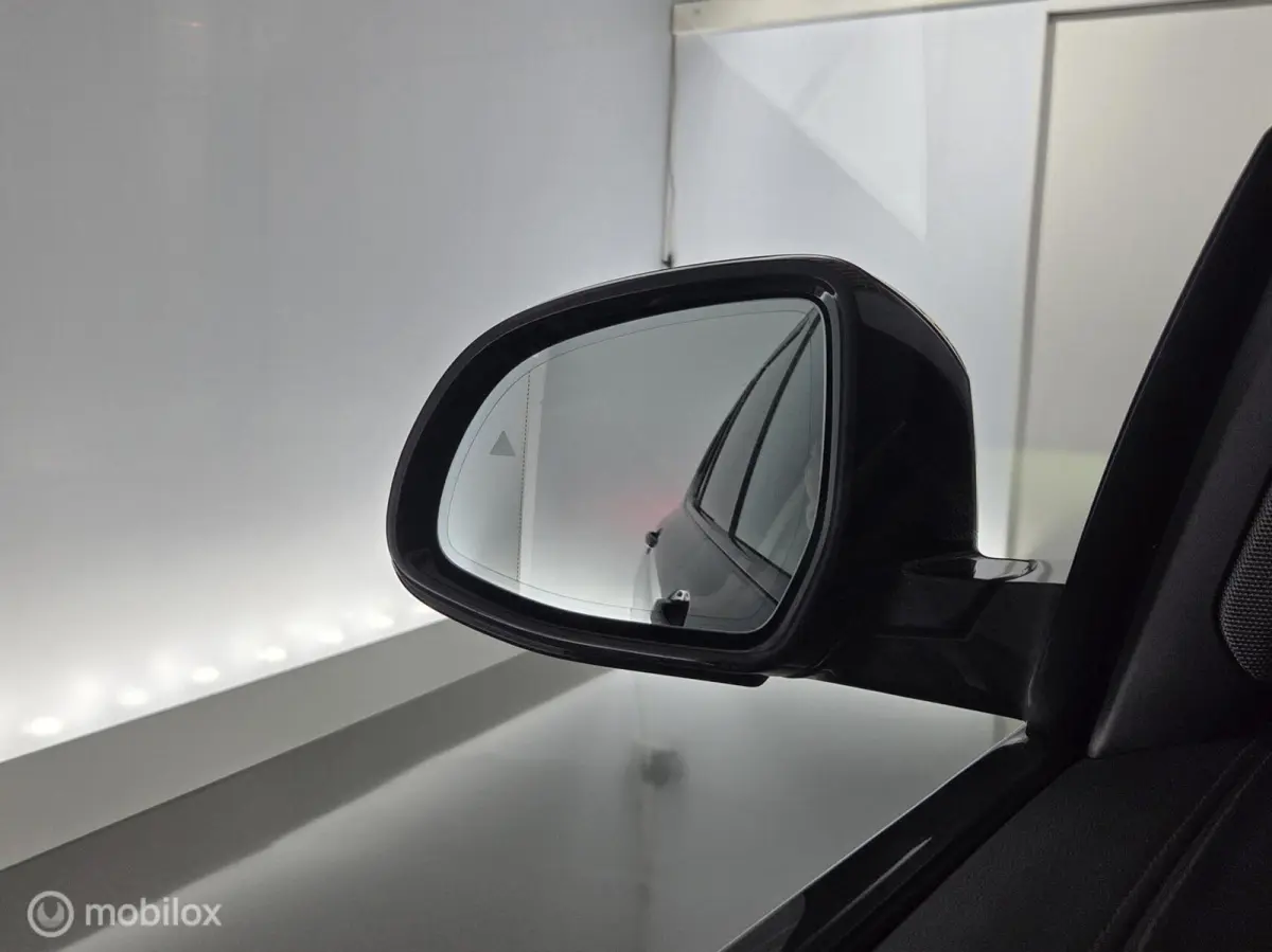 High Executive 80 kWh M-Sport trekhaak|pano|led|cam|H/K|hud|acc|lmv20