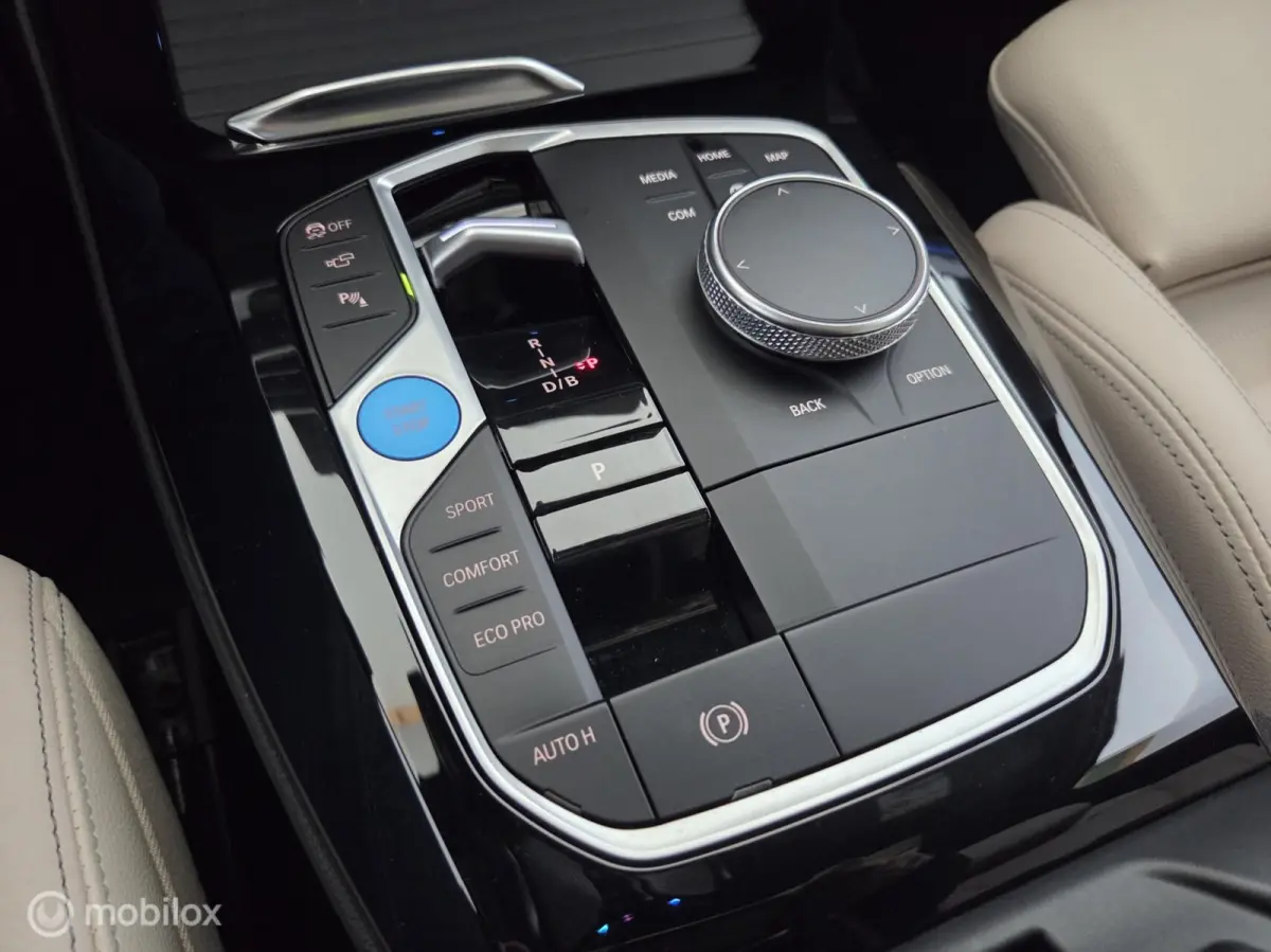 High Executive 80 kWh M-Sport trekhaak|pano|led|cam|H/K|hud|acc|lmv20