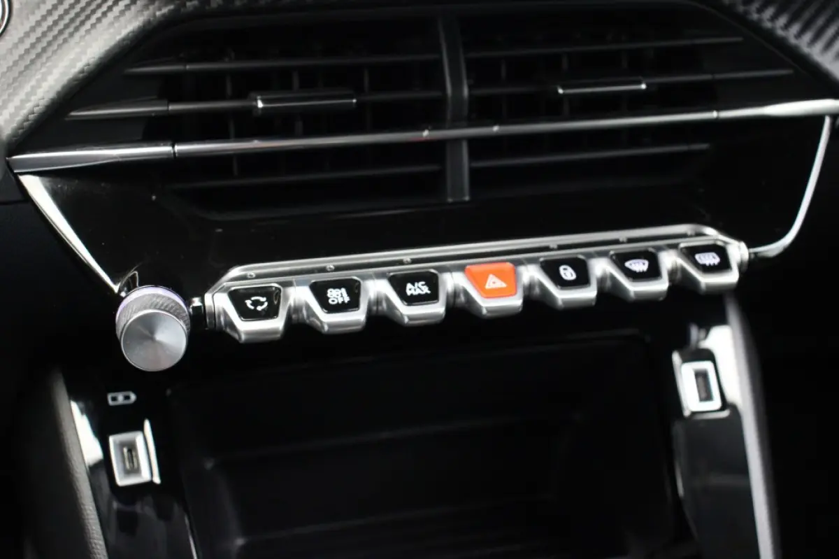 Active 50 kWh - Carplay, Navi, Cruise, SOH 90,63%