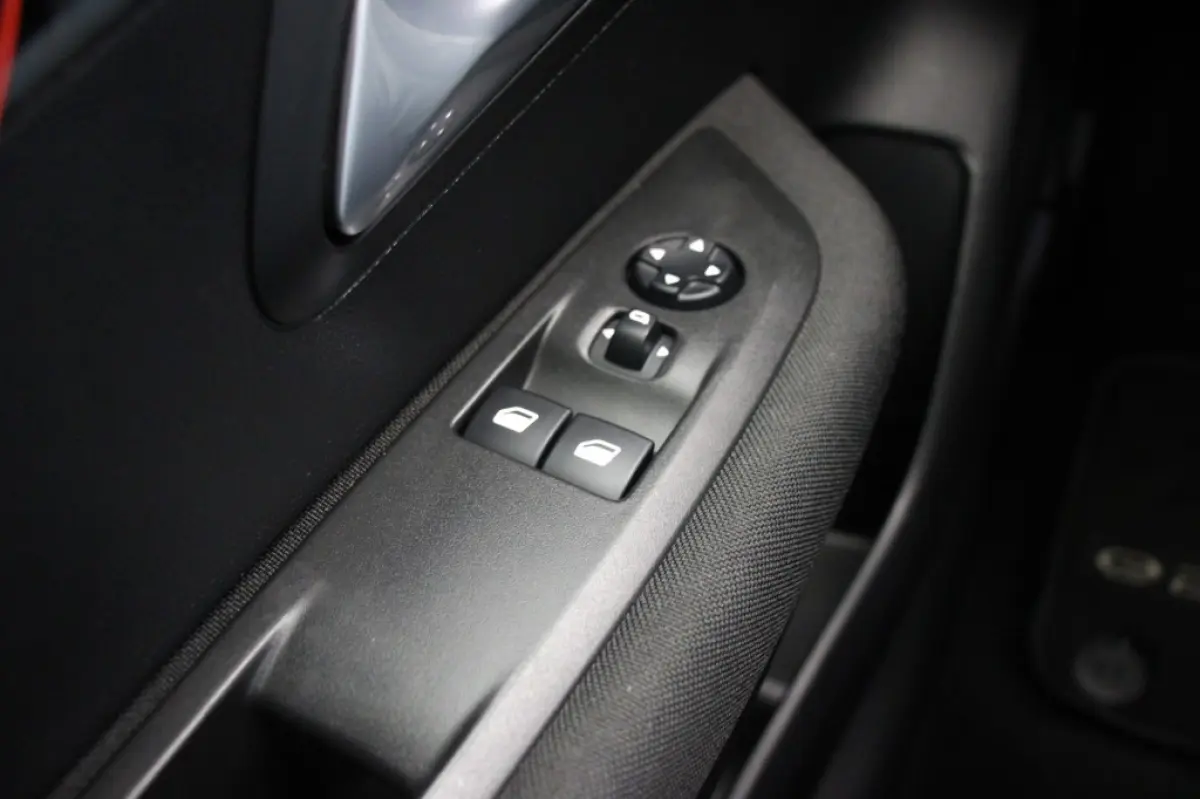 Active 50 kWh - Carplay, Navi, Cruise, SOH 90,63%