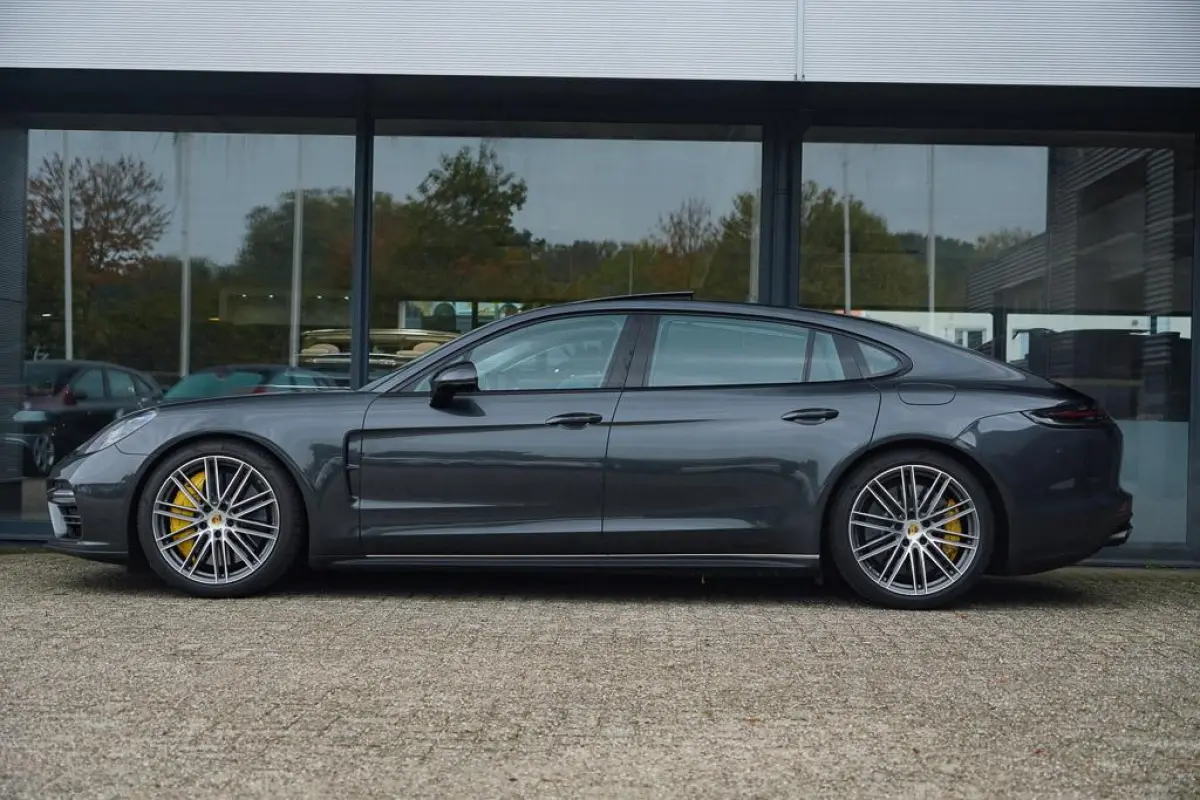 4.0 Turbo S E-Hybrid Executive / Massage / Pano / 21'' / NL Auto