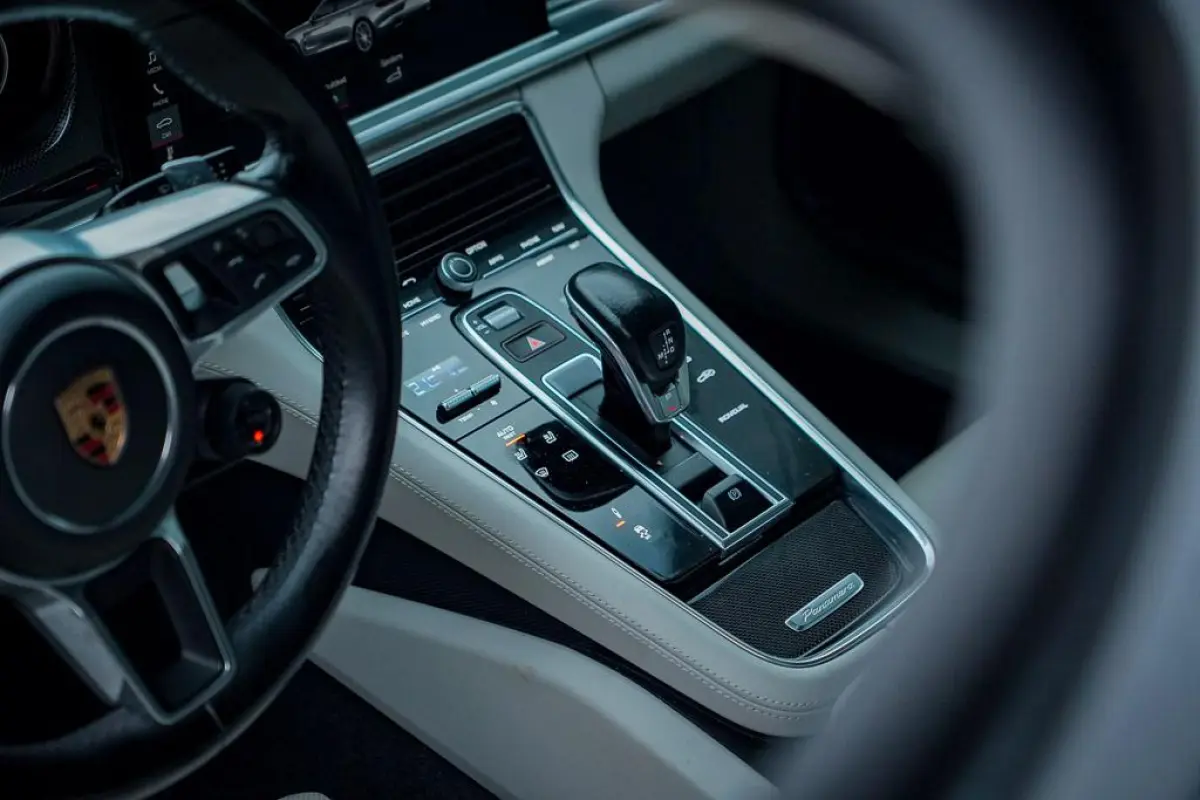 4.0 Turbo S E-Hybrid Executive / Massage / Pano / 21'' / NL Auto