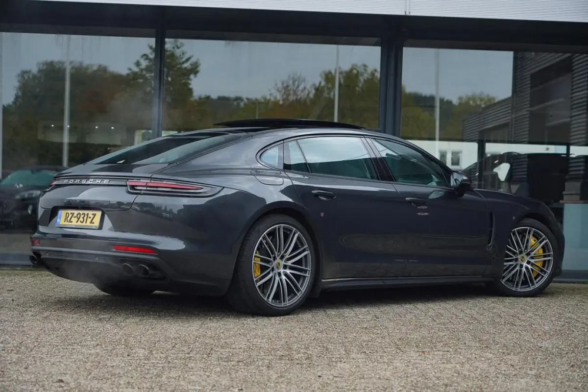 4.0 Turbo S E-Hybrid Executive / Massage / Pano / 21'' / NL Auto
