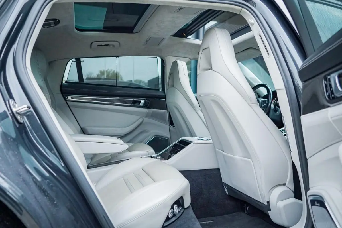 4.0 Turbo S E-Hybrid Executive / Massage / Pano / 21'' / NL Auto