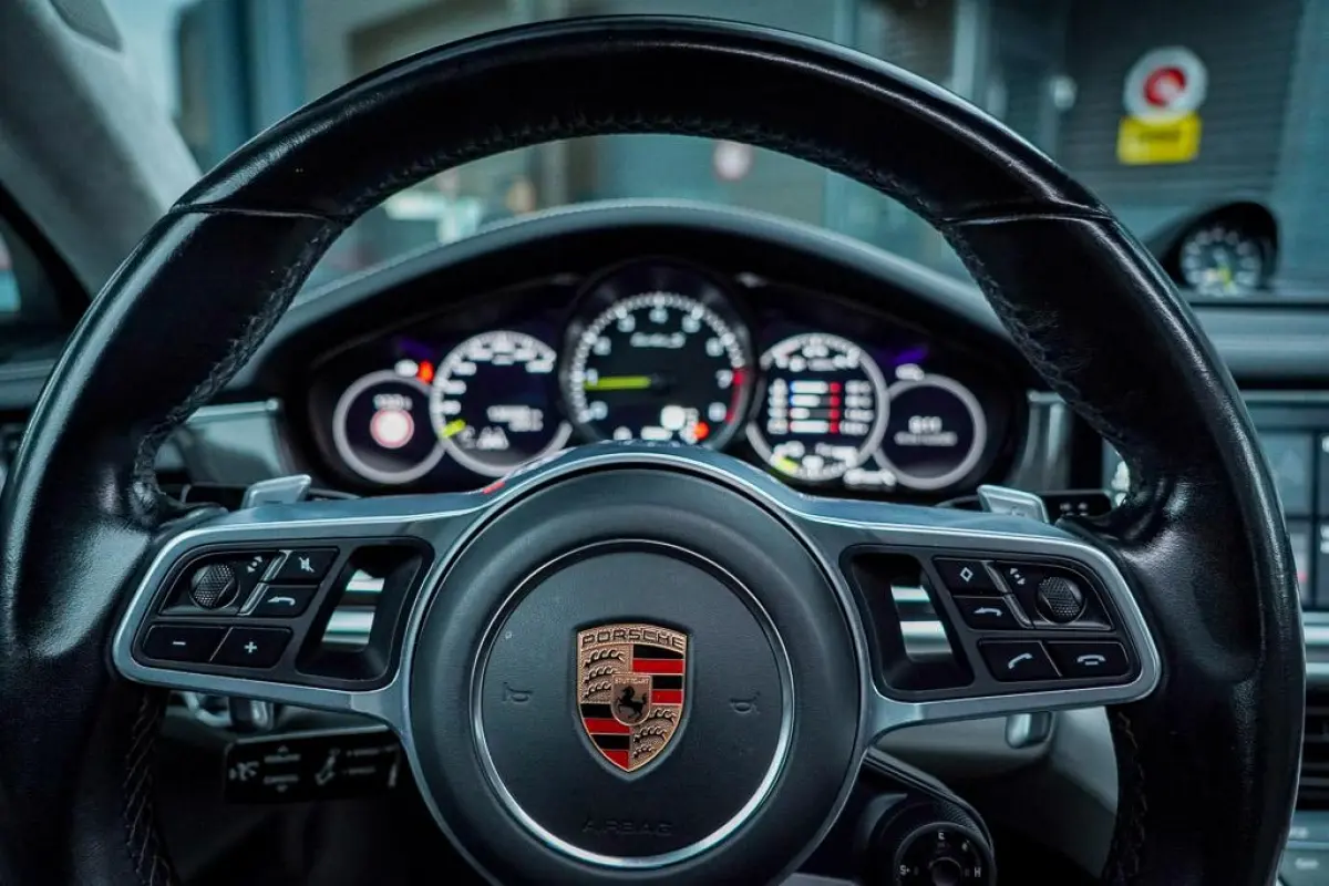 4.0 Turbo S E-Hybrid Executive / Massage / Pano / 21'' / NL Auto