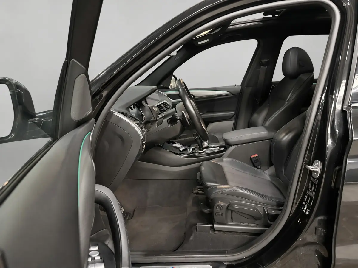 XDrive20i High Executive Panoramadak Harman Kardon Headup