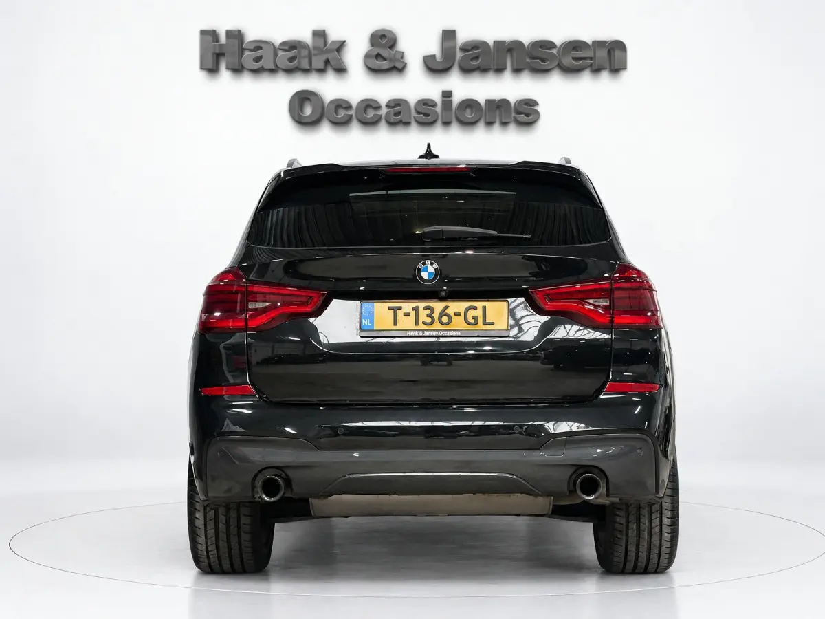 XDrive20i High Executive Panoramadak Harman Kardon Headup