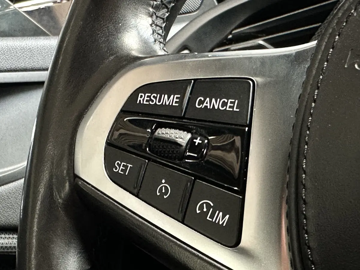118i | M-SPORT | Alcantara | LED | Cruise Control | Stoelverwarm. |