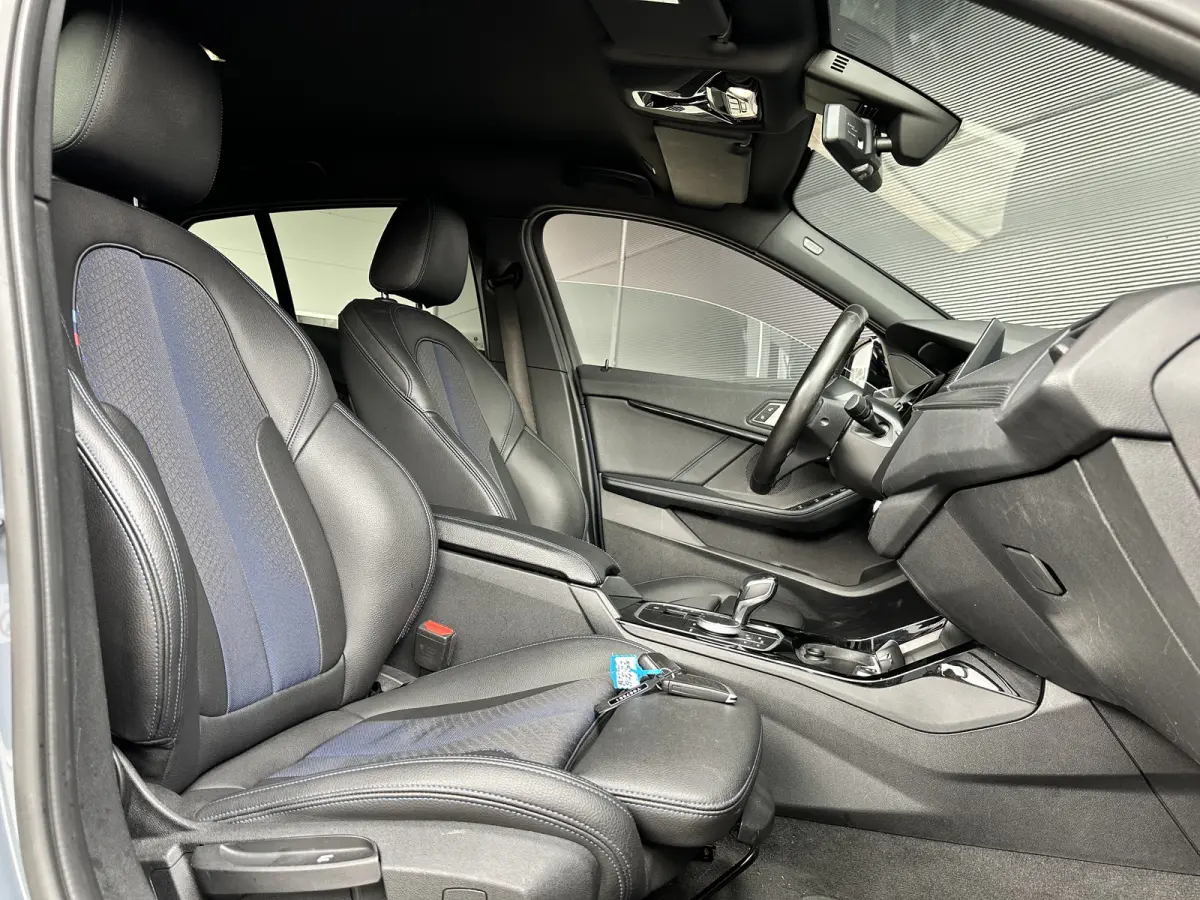 118i | M-SPORT | Alcantara | LED | Cruise Control | Stoelverwarm. |