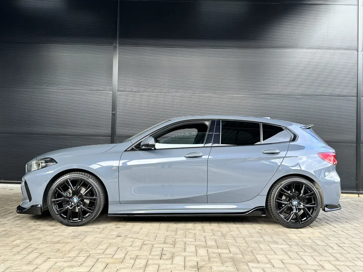 118i | M-SPORT | Alcantara | LED | Cruise Control | Stoelverwarm. |