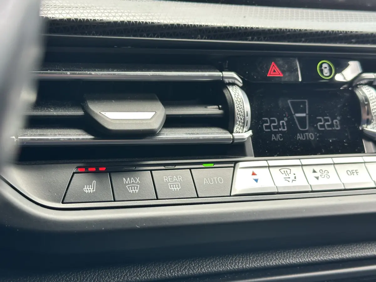 118i | M-SPORT | Alcantara | LED | Cruise Control | Stoelverwarm. |