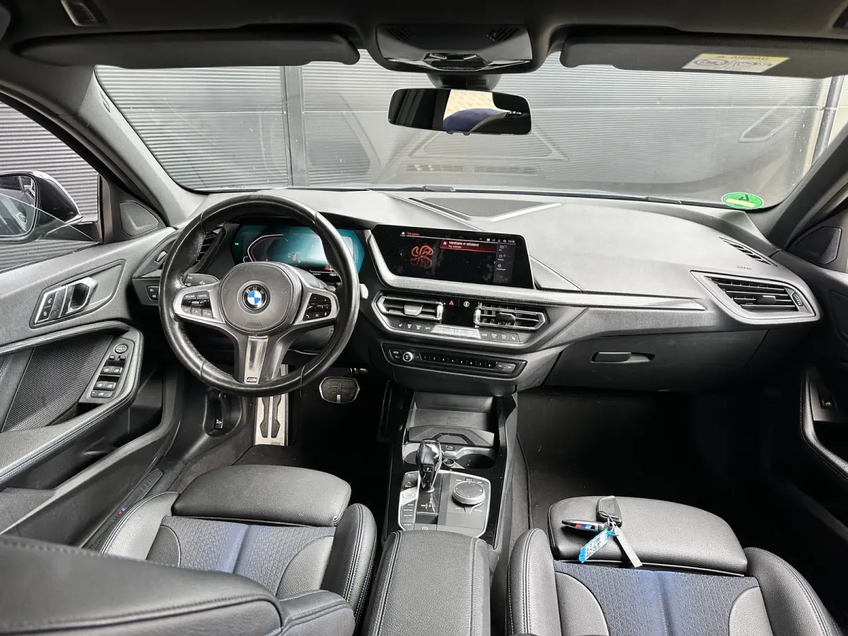 118i | M-SPORT | Alcantara | LED | Cruise Control | Stoelverwarm. |