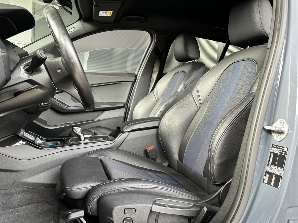 118i | M-SPORT | Alcantara | LED | Cruise Control | Stoelverwarm. |