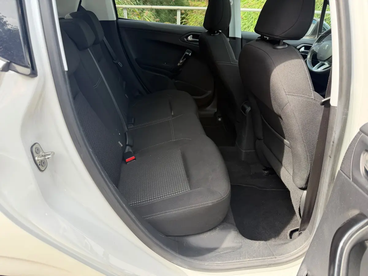 1.2 PureTech Allure!2016!Panoramadak!LM.velgen!PDC!Camera!