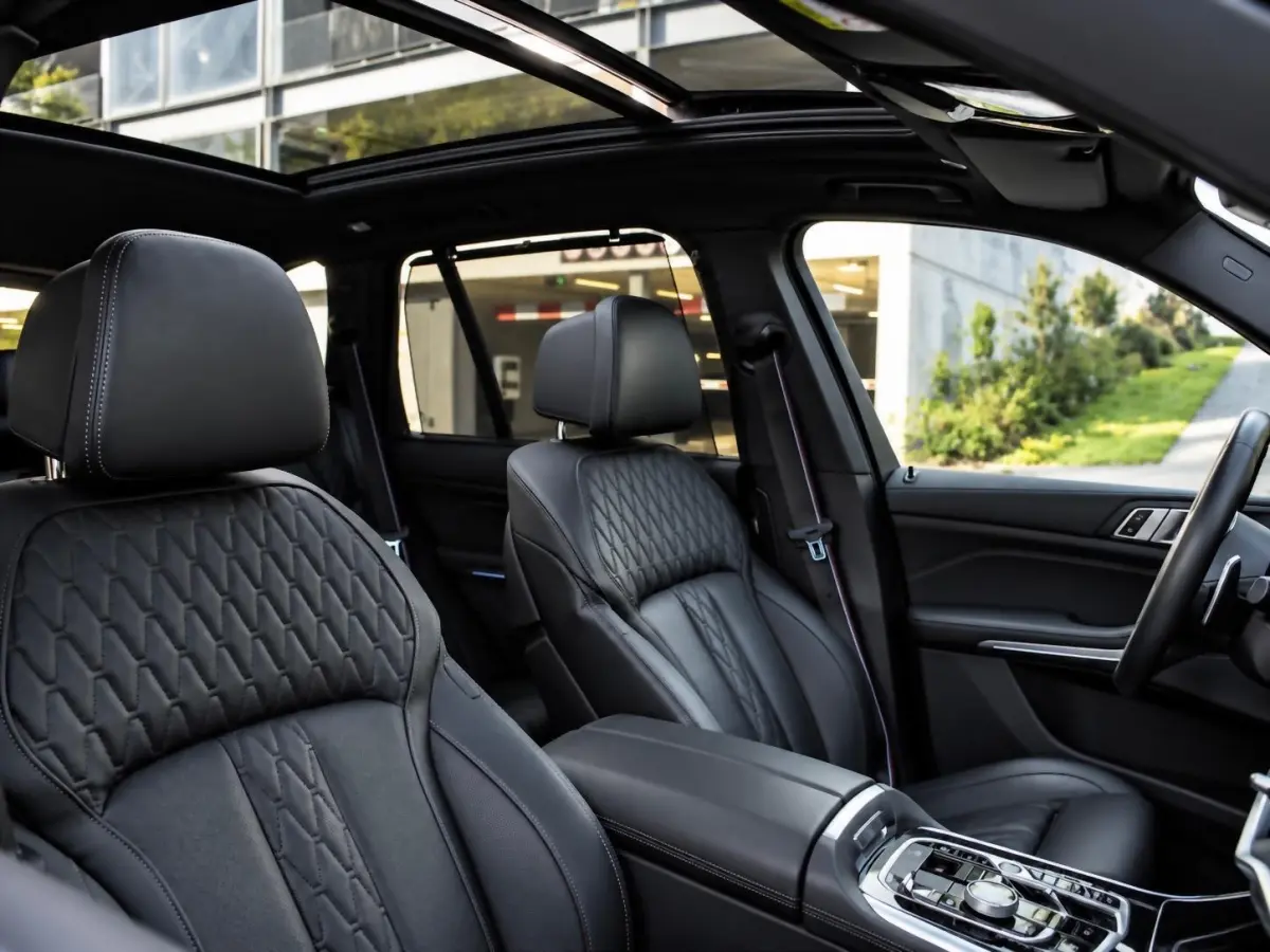 xDrive50e M-Sport 4WB|Softclose|HuD|360|Memory|Trekh.