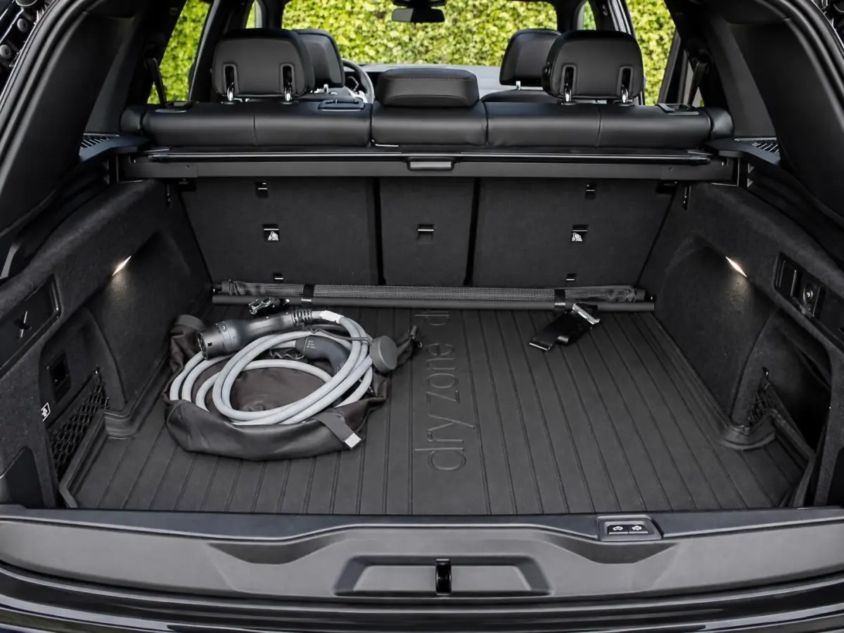 xDrive50e M-Sport 4WB|Softclose|HuD|360|Memory|Trekh.