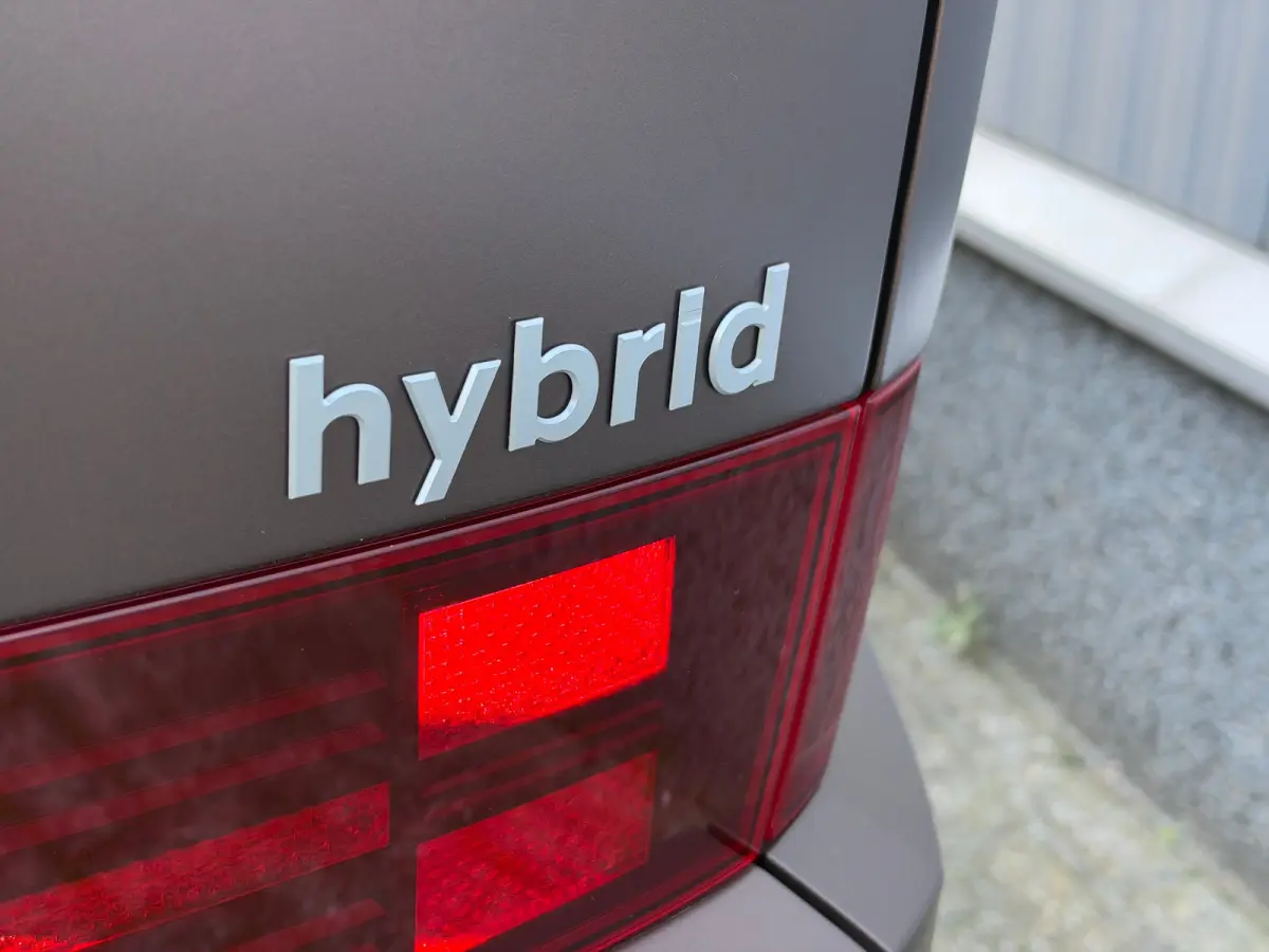 1.6 T-GDI HEV Premium 7p | Achterbank verwarmd | Achteruitrijcamera | Buitenspiegels elektrisch verstelbaar