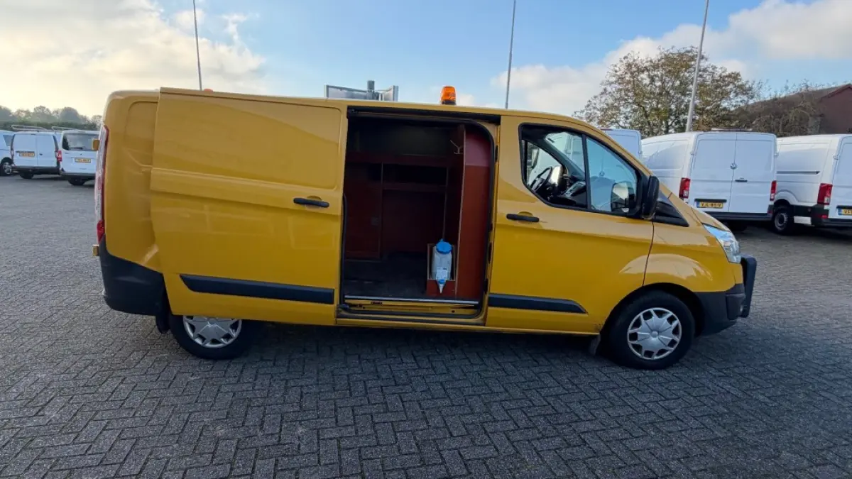 2.0 TDCI 96KW 131PK L2H1 EURO 6 DISTRIBUTIERIEM IS VERVANGEN/ AIRCO/ CRUISE CONTROL/ 100% DEALERONDERHOUDEN