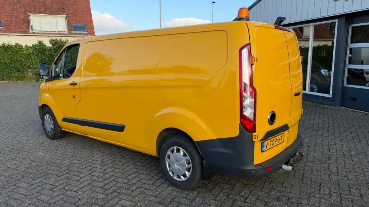 2.0 TDCI 96KW 131PK L2H1 EURO 6 DISTRIBUTIERIEM IS VERVANGEN/ AIRCO/ CRUISE CONTROL/ 100% DEALERONDERHOUDEN