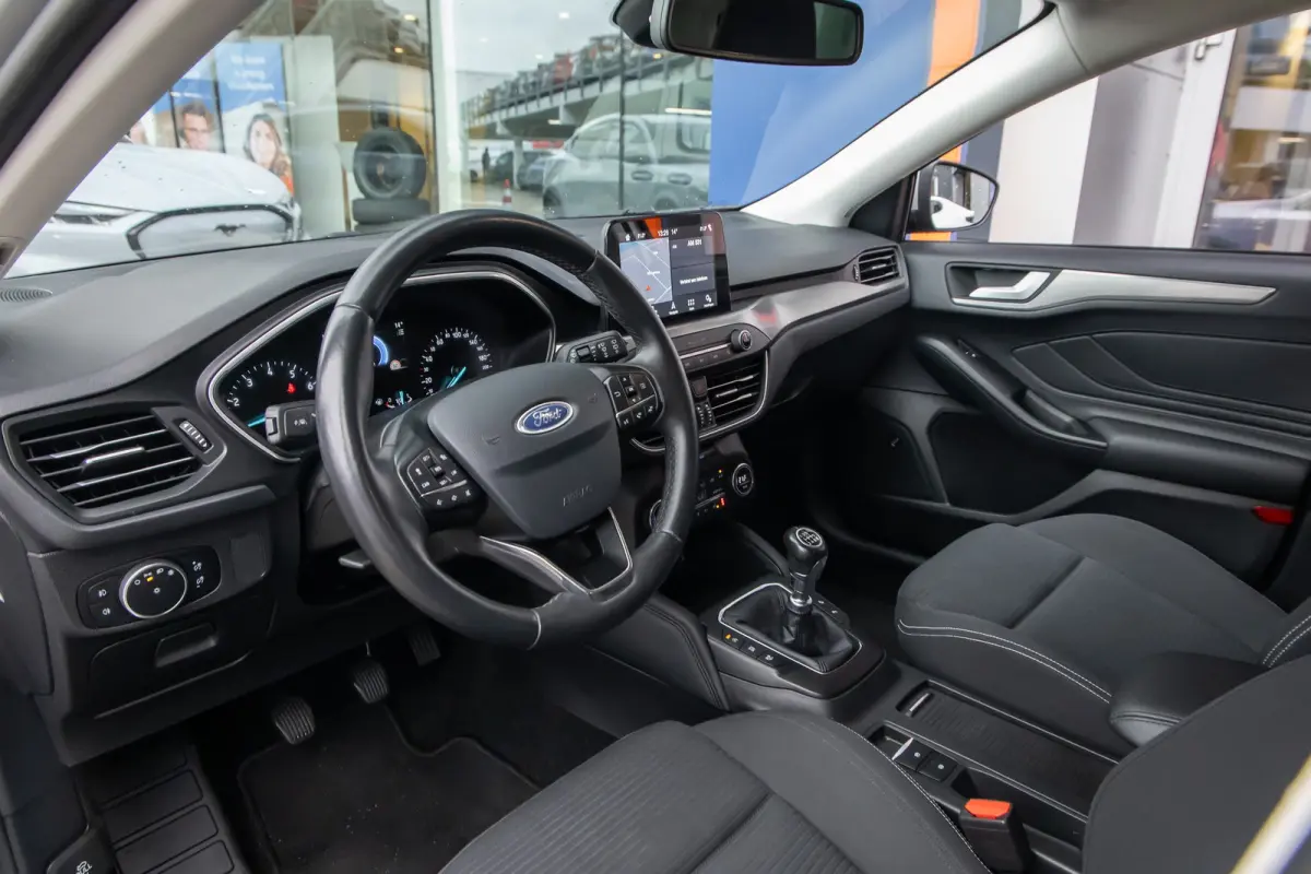 1.0 EcoBoost Titanium Business | Camera | Stoel/stuur/voorruit verwarming | B&O audio | Cruise control adaptief | Keyless | Apple Carplay/Android Auto | Achteruitrijcamera | Apple Carplay/An