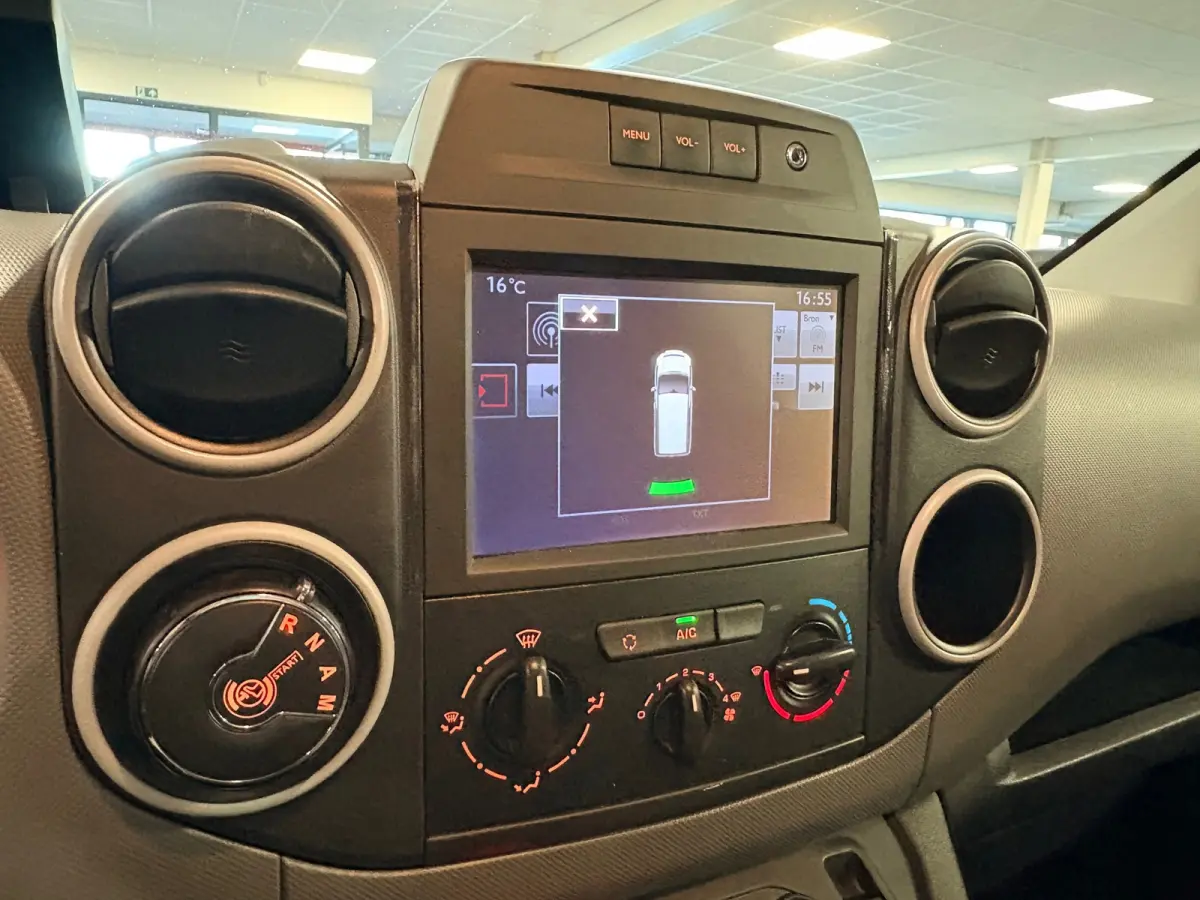 1.6 BlueHDI 100 Business Economy S&S/apple/airco/cruisec/pdc/trekhaak